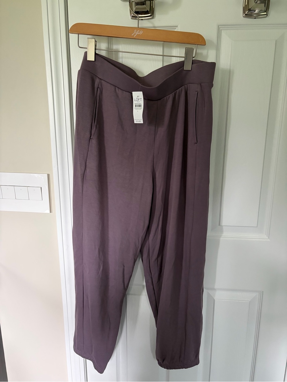 LOFT Mauve Purple Grey Relaxed Tapered Womens Jogger Pants